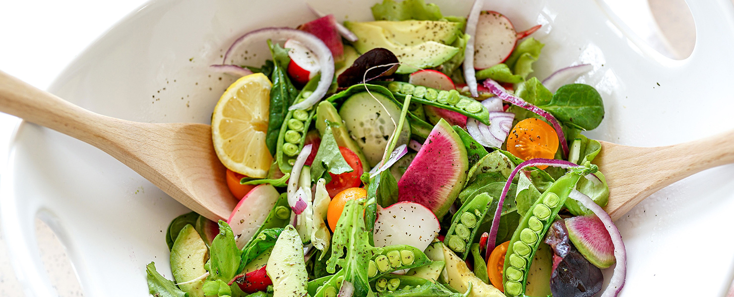 Fresh Springtime Garden Salad